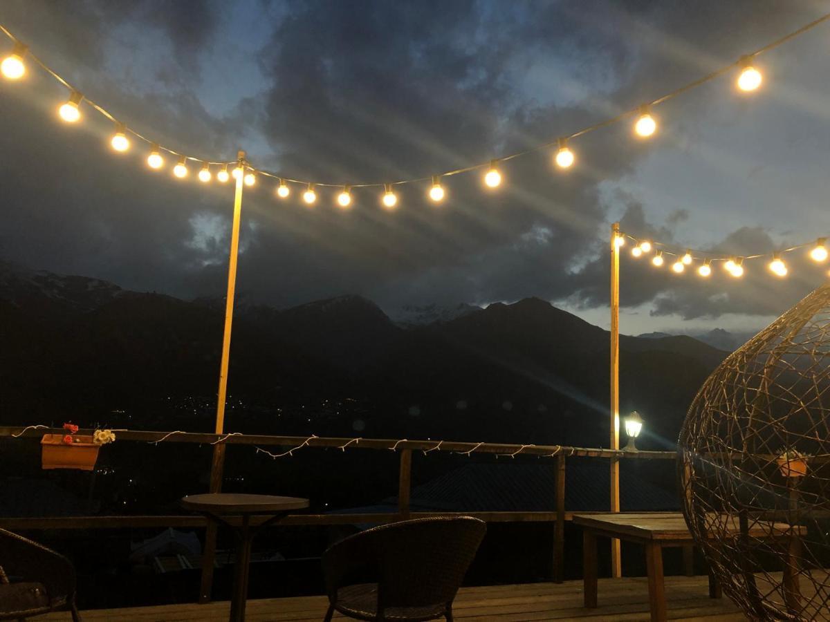 Guesthouse Elli & Cottages Kazbegi Ngoại thất bức ảnh