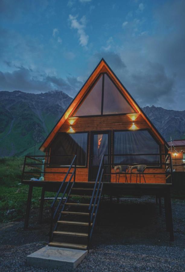 Guesthouse Elli & Cottages Kazbegi Ngoại thất bức ảnh