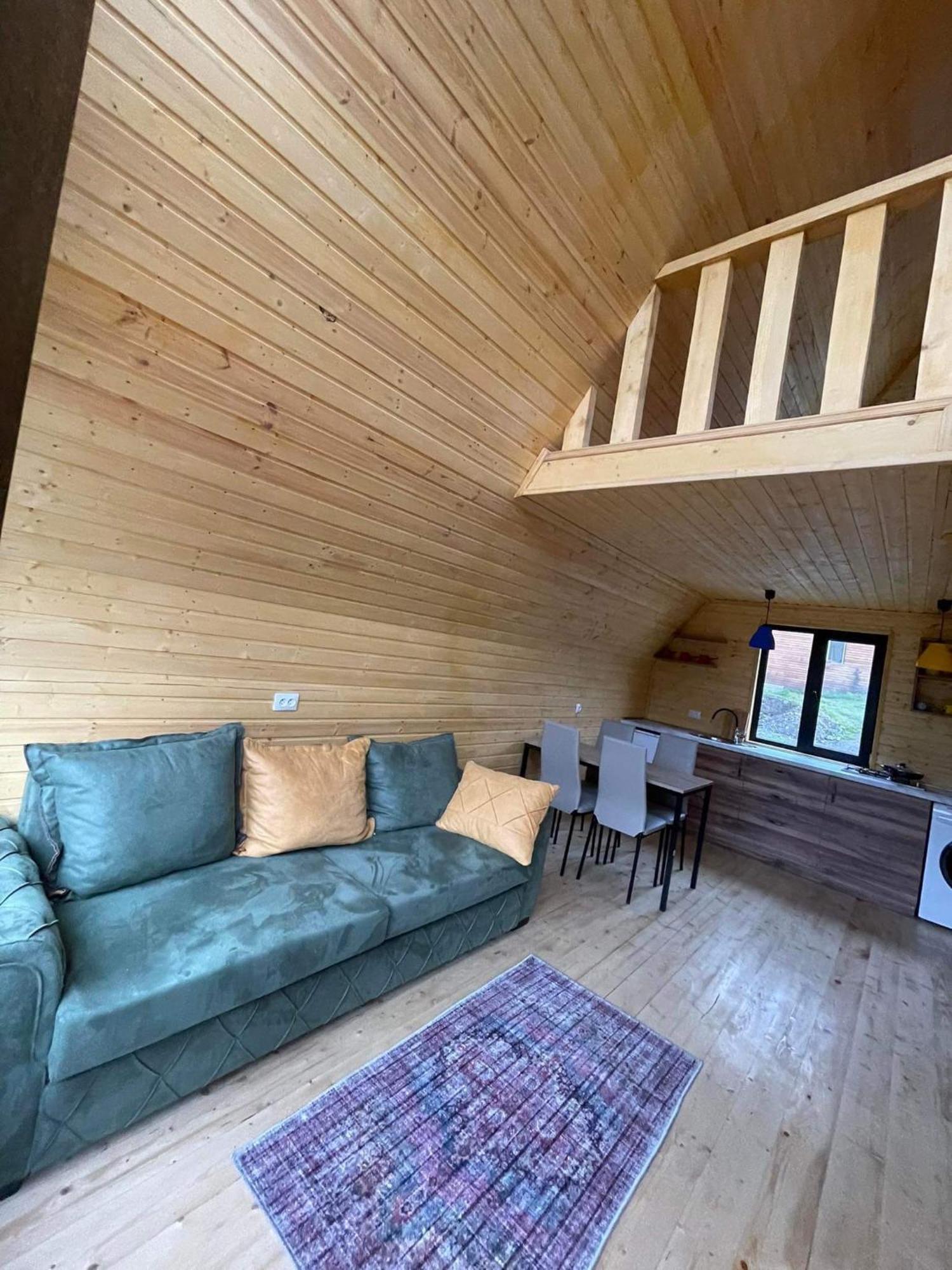 Guesthouse Elli & Cottages Kazbegi Ngoại thất bức ảnh