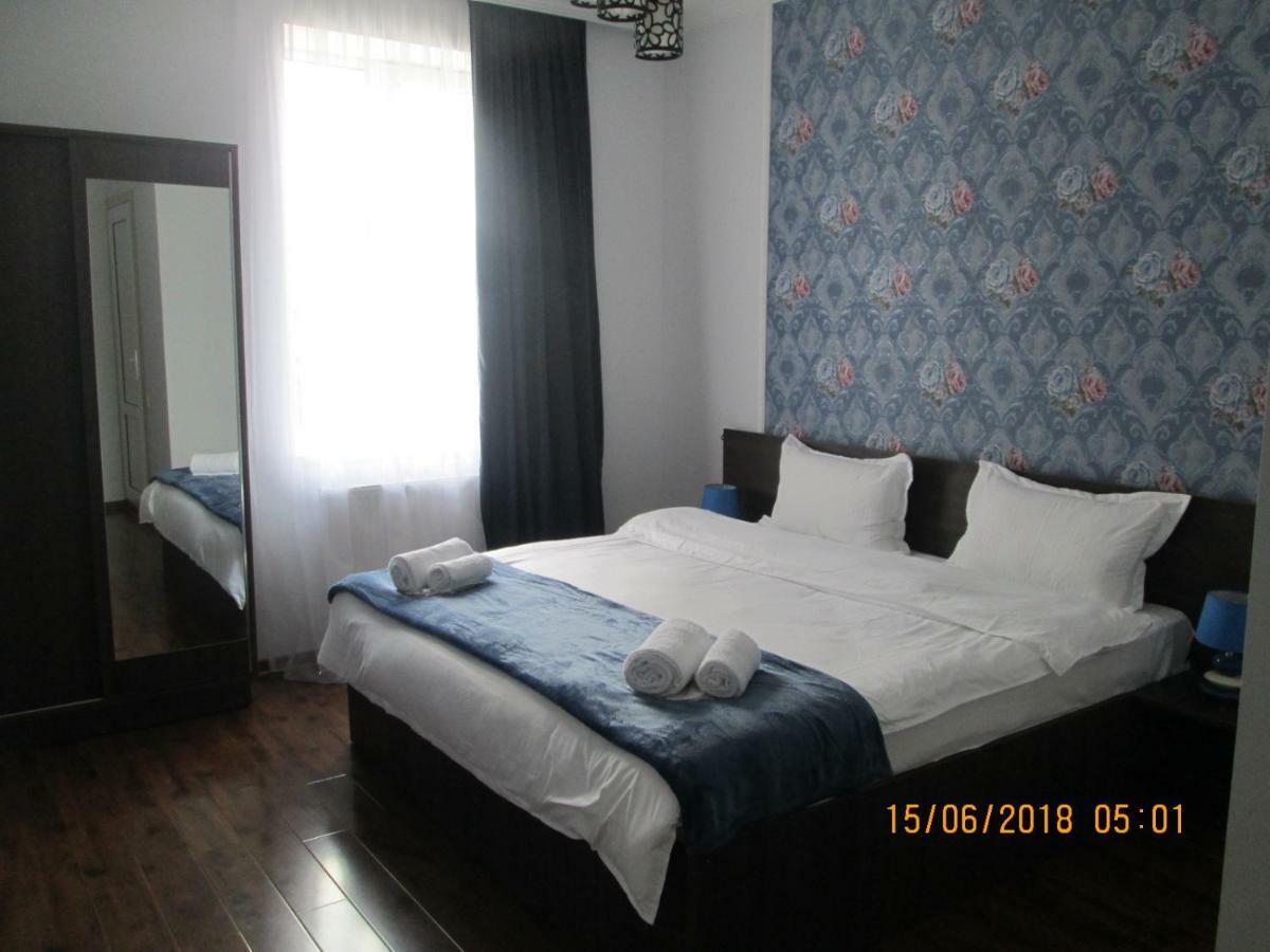 Guesthouse Elli & Cottages Kazbegi Ngoại thất bức ảnh